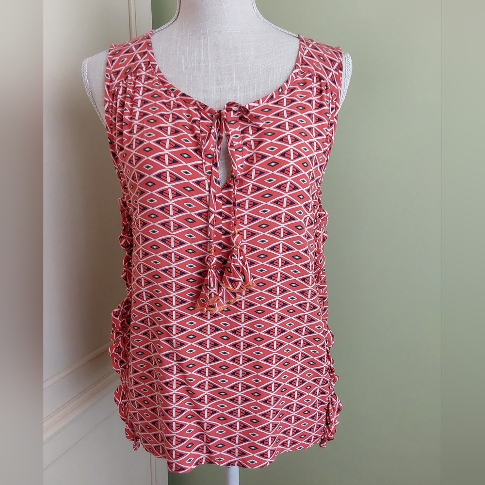 Hatley Red and White Geometric Top